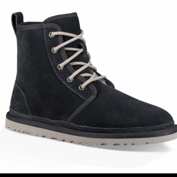 UGG Men's Sz. 12 Neumel Unlined Leather Chukka Boot In Dark Blue - Picture 1 of 15